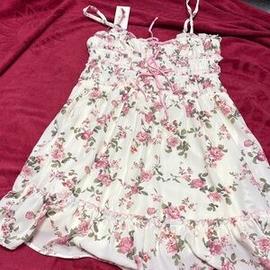 Jessica Simpson Pink and Cream Floral Dress